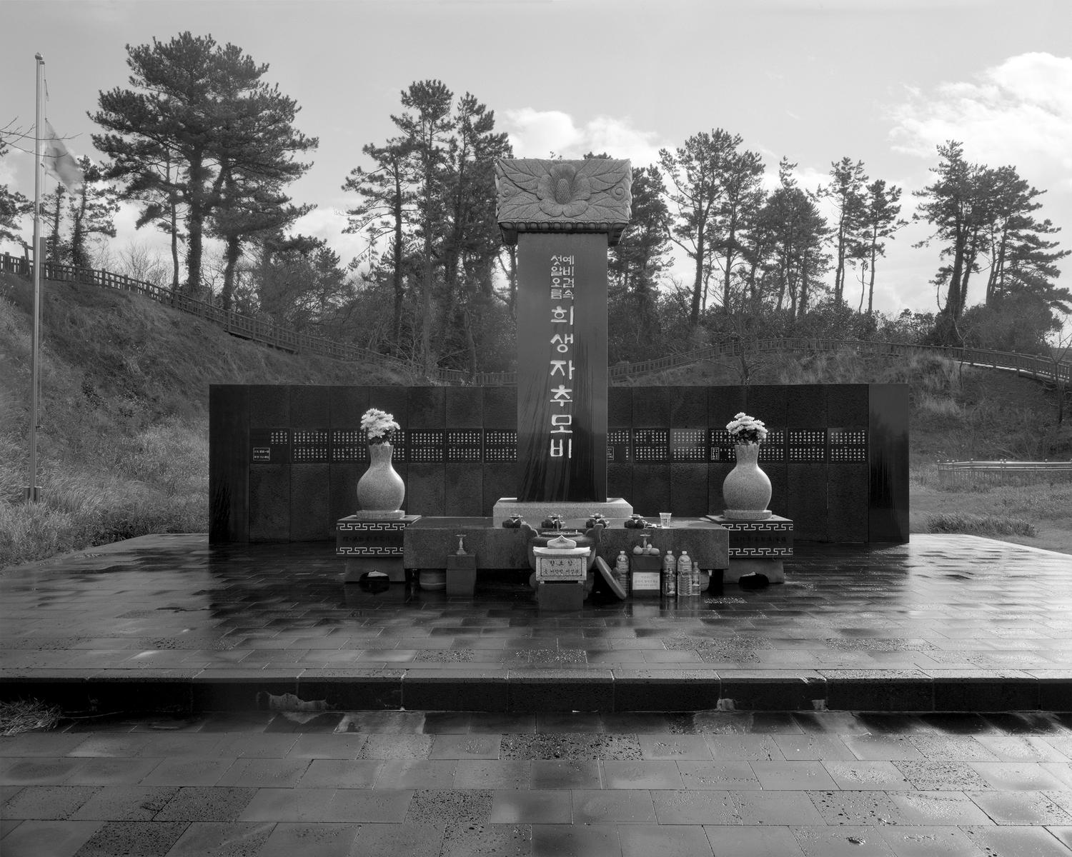 b&w photo of a memorial